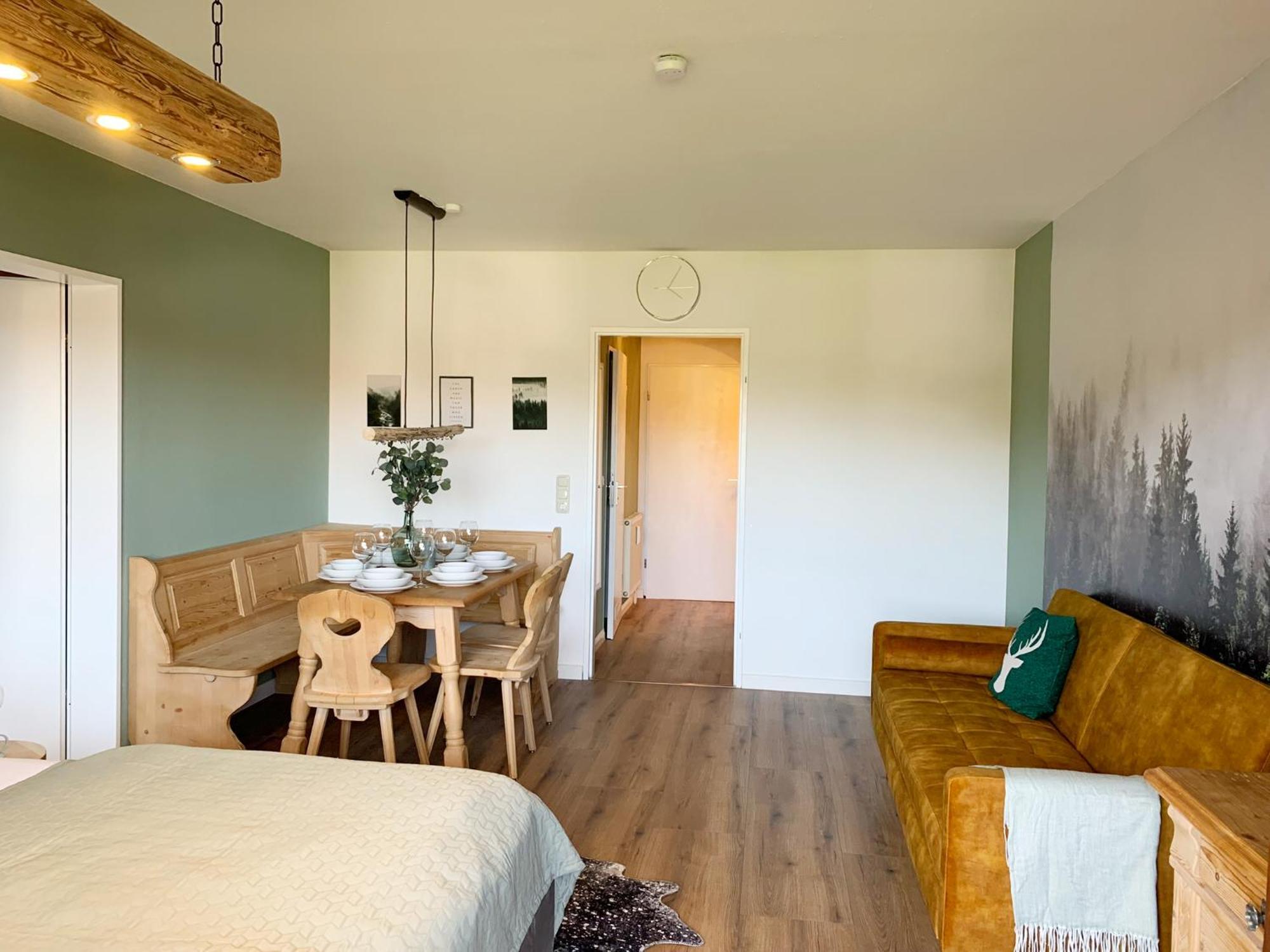 Lindners Hideaways - Bergnest Lodge - Bergblick Fewo 6 Pers Balkon Garten Hund Ski Unterkunft Luftkurort Oberreute Naehe Buchenegger Wasserfaelle Eistobel Bodensee Экстерьер фото